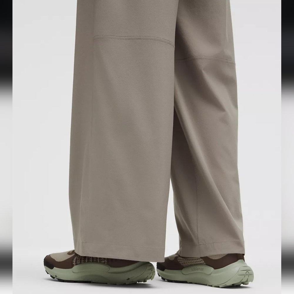 Wide-Leg Mid-Rise Pants - Picture 14 of 14